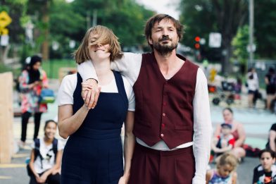 En s'attendant - Evelyn et Stéphane